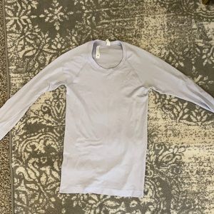 Lululemon Swiftlytech 2.0 Periwinkle Size 4